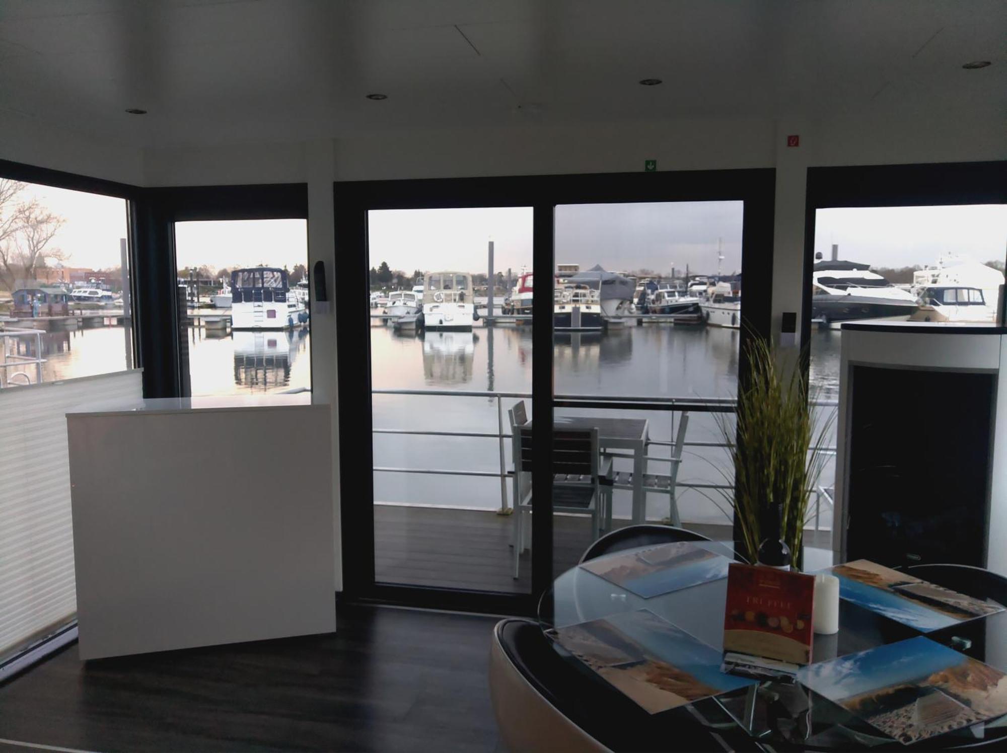Hausboot Leukermeer Well Well  Exterior photo